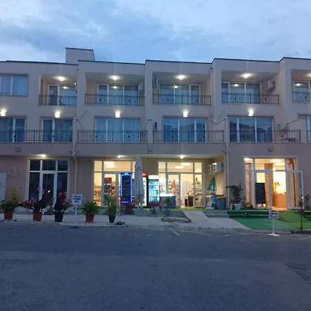 Kristan Apartman Elenite